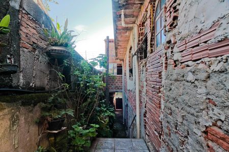 Casa à venda com 230m², 1 quarto e 2 vagasÁrea externa