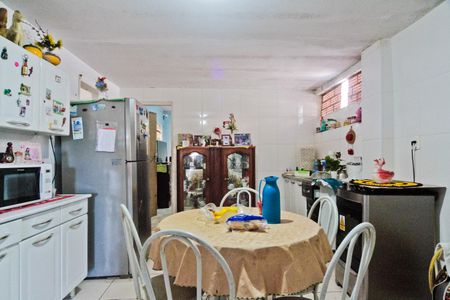 Casa à venda com 230m², 1 quarto e 2 vagasCasa 2 - cozinha