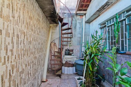 Casa à venda com 230m², 1 quarto e 2 vagasÁrea externa