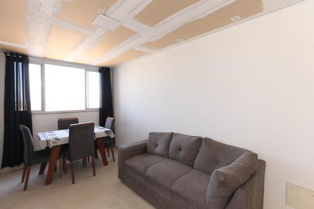 Apartamento à venda com 43m², 2 quartos e 1 vaga