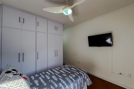Casa à venda com 258m², 4 quartos e 7 vagas Casa à venda com 258m², 4 quartos e 7 vagasQuarto 2 - Suíte