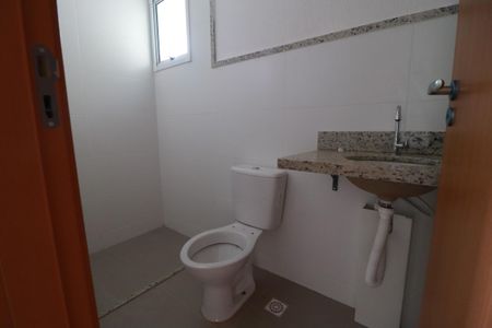 Apartamento para alugar com 58m², 2 quartos e 1 vagaBanheiro social 
