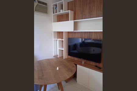 Studio para alugar com 24m², 1 quarto e sem vaga Studio para alugar com 24m², 1 quarto e sem vagaSala