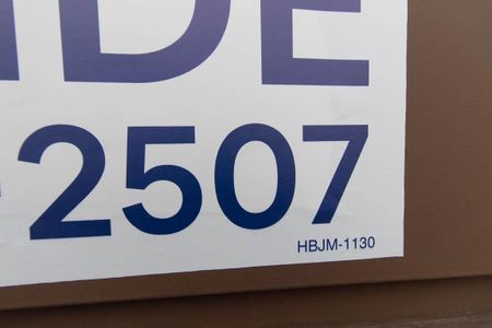 Placa HBJM-1130 de casa à venda com 2 quartos, 95m² em Vila Gustavo, São Paulo