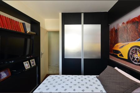 Apartamento à venda com 91m², 3 quartos e 2 vagasQuarto 2