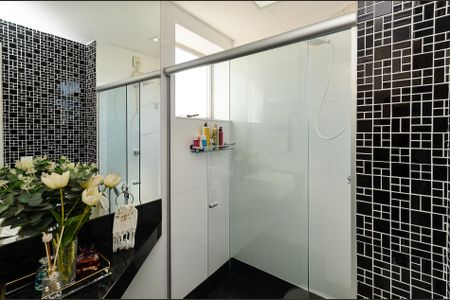 Apartamento à venda com 91m², 3 quartos e 2 vagasBanheiro Social