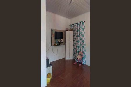 Sala de casa à venda com 2 quartos, 120m² em Guajuviras, Canoas
