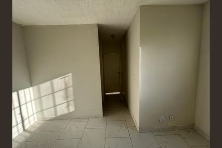Sala de apartamento para alugar com 1 quarto, 45m² em Pavuna, Nilópolis