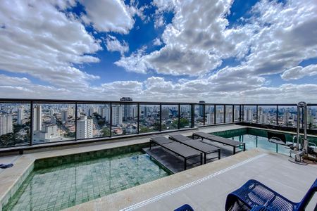 Studio à venda com 25m², 1 quarto e sem vagaÁrea comum - Piscina