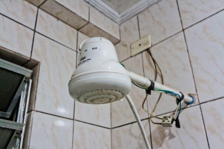 Casa à venda com 377m², 2 quartos e 4 vagasCasa 2 - banheiro