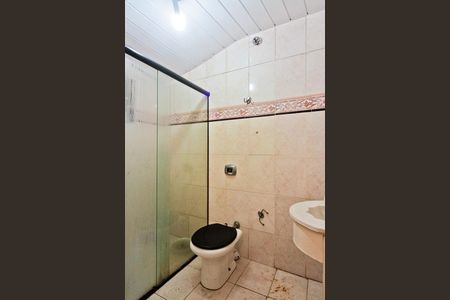 Casa à venda com 377m², 2 quartos e 4 vagasBanheiro