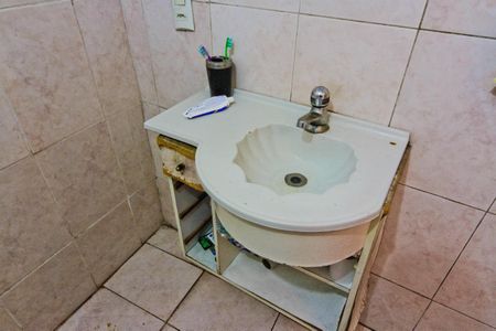Casa à venda com 377m², 2 quartos e 4 vagasBanheiro