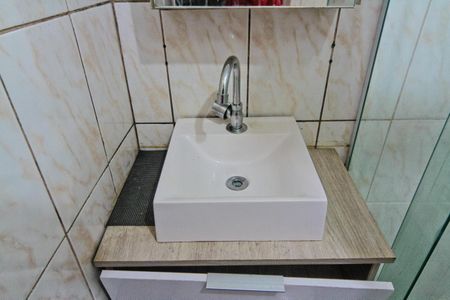 Casa à venda com 377m², 2 quartos e 4 vagasCasa 2 - banheiro