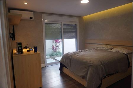 Casa de condomínio à venda com 390m², 4 quartos e 4 vagasSuite 3