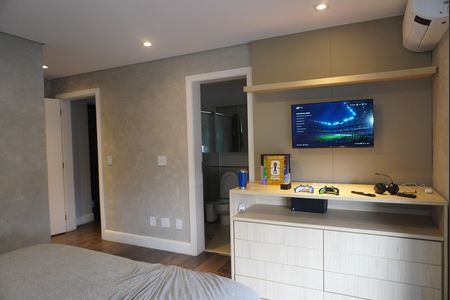 Casa de condomínio à venda com 390m², 4 quartos e 4 vagasSuite 3