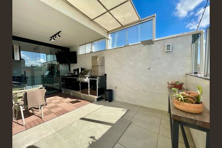 Apartamento à venda com 97m², 2 quartos e 2 vagas