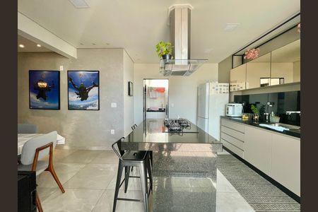 Apartamento à venda com 97m², 2 quartos e 2 vagas