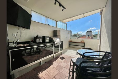 Apartamento à venda com 97m², 2 quartos e 2 vagas