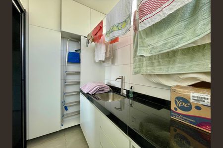Apartamento à venda com 97m², 2 quartos e 2 vagas