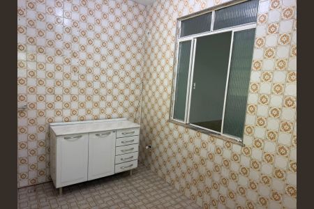 Casa para alugar com 2 quartos, 200m² em Realengo, Rio de Janeiro