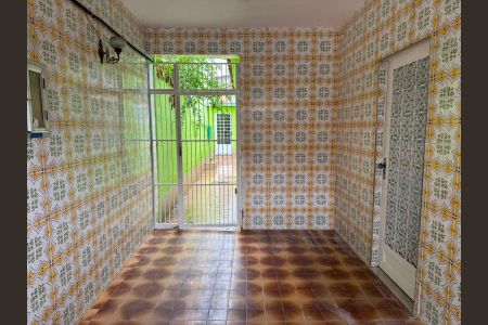 Casa à venda com 200m², 2 quartos e 1 vaga