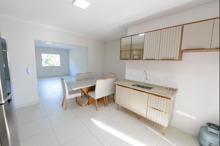 Cozinha de apartamento para alugar com 3 quartos, 110m² em Parque Senhor do Bonfim, Taubaté