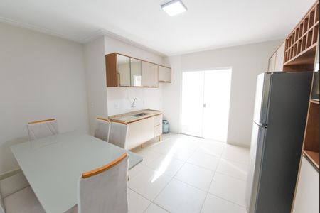 Apartamento para alugar com 110m², 3 quartos e 2 vagas Apartamento para alugar com 110m², 3 quartos e 2 vagasCozinha
