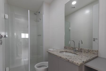 Apartamento para alugar com 38m², 2 quartos e sem vagaBanheiro 