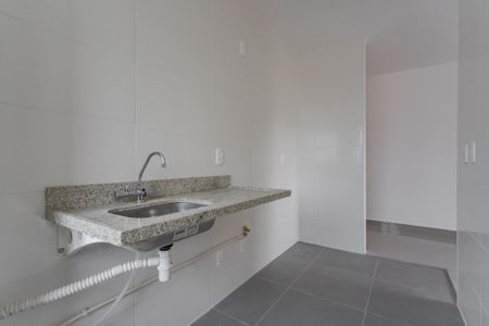 Apartamento para alugar com 45m², 2 quartos e 1 vaga Apartamento para alugar com 45m², 2 quartos e 1 vagaCozinha e Área de Serviço