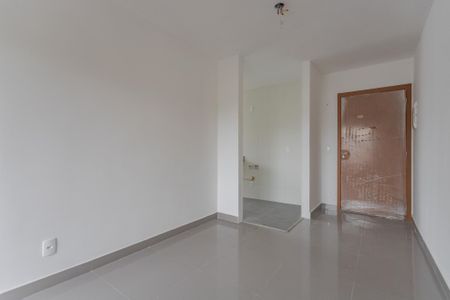 Sala de apartamento para alugar com 2 quartos, 45m² em Jardim Itu, Porto Alegre