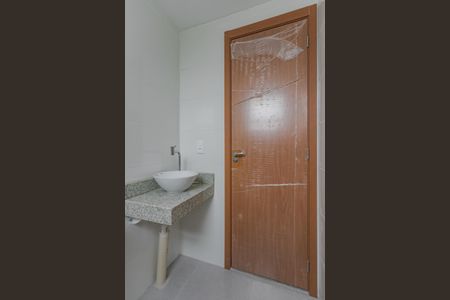 Apartamento para alugar com 45m², 2 quartos e 1 vaga Apartamento para alugar com 45m², 2 quartos e 1 vagaBanheiro