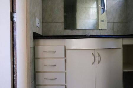 Apartamento para alugar com 96m², 3 quartos e 1 vaga Apartamento para alugar com 96m², 3 quartos e 1 vagaBanheiro