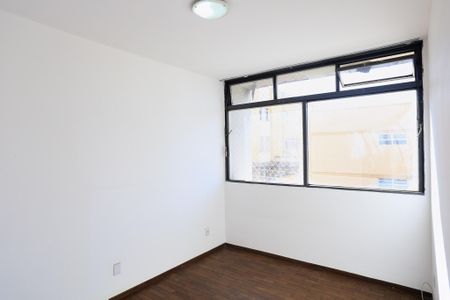 Apartamento para alugar com 96m², 3 quartos e 1 vaga Apartamento para alugar com 96m², 3 quartos e 1 vagaSuíte