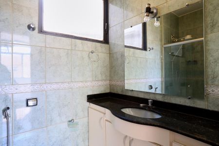 Apartamento para alugar com 96m², 3 quartos e 1 vaga Apartamento para alugar com 96m², 3 quartos e 1 vagaBanheiro da Suíte