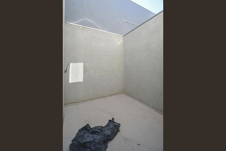 Quintal de casa à venda com 3 quartos, 241m² em Jardim Colonial, São Bernardo do Campo
