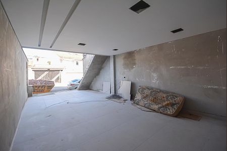 Garagem de casa à venda com 3 quartos, 241m² em Jardim Colonial, São Bernardo do Campo