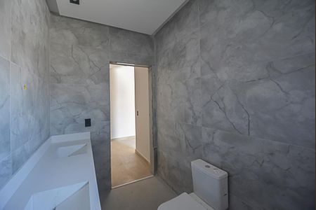 Banheiro da Suíte de casa à venda com 3 quartos, 241m² em Jardim Colonial, São Bernardo do Campo