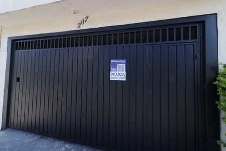 Casa para alugar com 340m², 3 quartos e 4 vagasFachada