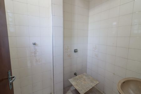 Casa para alugar com 340m², 3 quartos e 4 vagasBanheiro do salão