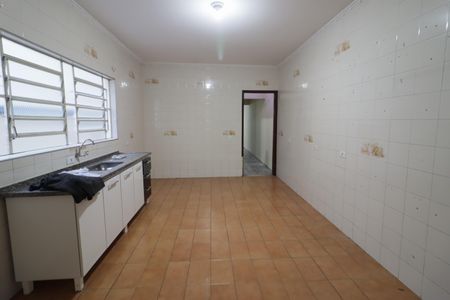 Casa para alugar com 340m², 3 quartos e 4 vagasCozinha