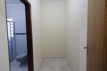 Suíte 1 de casa para alugar com 3 quartos, 340m² em Ayrosa, Osasco