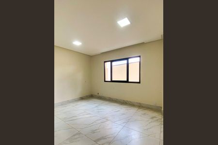 Casa de condomínio para alugar com 402m², 4 quartos e 6 vagas Casa de condomínio para alugar com 402m², 4 quartos e 6 vagasQuarto