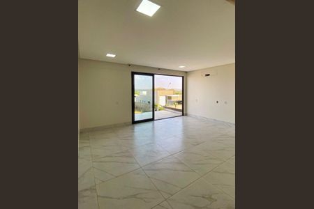 Casa de condomínio para alugar com 402m², 4 quartos e 6 vagas Casa de condomínio para alugar com 402m², 4 quartos e 6 vagasQuarto