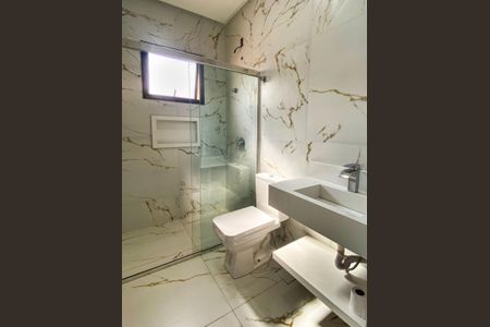 Casa de condomínio para alugar com 402m², 4 quartos e 6 vagas Casa de condomínio para alugar com 402m², 4 quartos e 6 vagasBanheiro