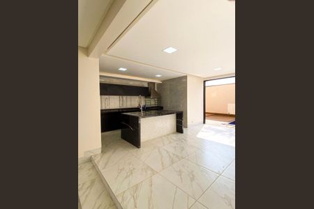 Cozinha de casa de condomínio para alugar com 4 quartos, 402m² em Residencial Goiânia Golfe Clube, Goiânia