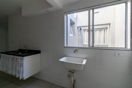 Studio de kitnet/studio para alugar com 0 quarto, 31m² em Jardim Santa Maria, Guarulhos