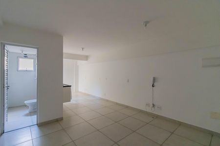 Studio de kitnet/studio para alugar com 0 quarto, 31m² em Jardim Santa Maria, Guarulhos