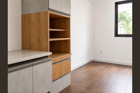 Studio para alugar com 24m², 1 quarto e sem vaga Studio para alugar com 24m², 1 quarto e sem vagaSala / Quarto