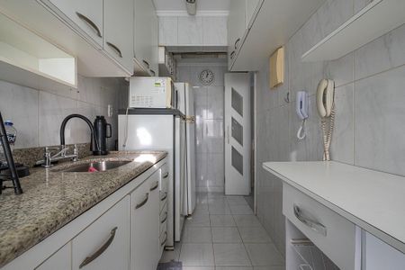 Cozinha de apartamento para alugar com 2 quartos, 70m² em Pinheiros, São Paulo