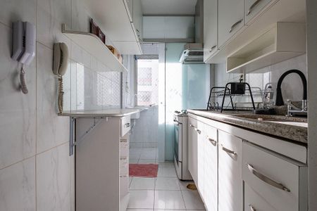 Cozinha de apartamento para alugar com 2 quartos, 70m² em Pinheiros, São Paulo